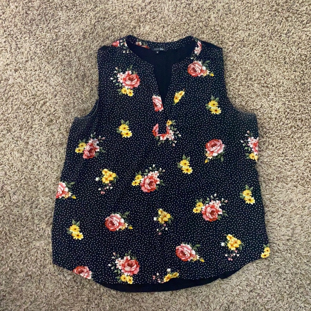 Black polka-dot floral tank top